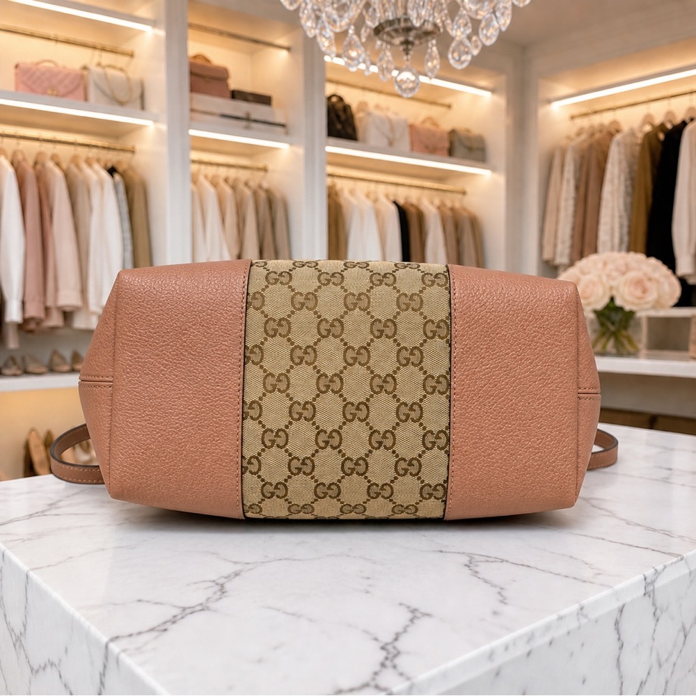 Gucci Beige GG Supreme Canvas Crossbody with Brown Leather Trim - Picture 3 of 5